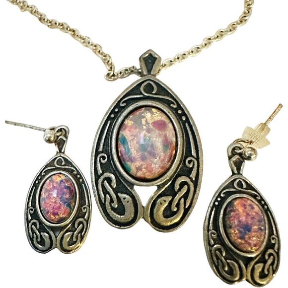 MIRACLE Signed Fire Opal Antiqued Gold Plate Celtic Serpent Necklace Pendant Ear - Picture 1 of 3